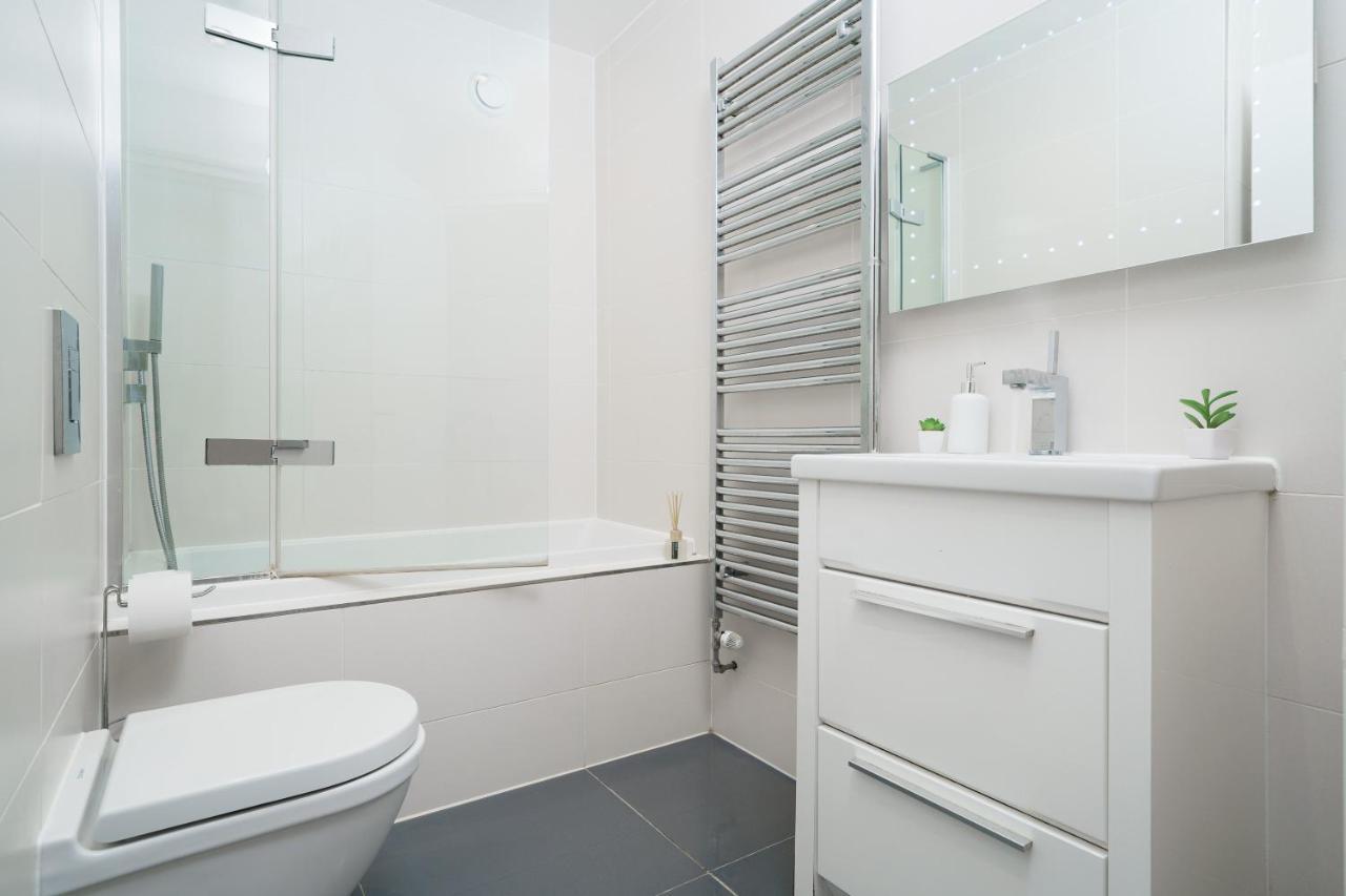 Pristine Rooms In Central Лондон Екстер'єр фото